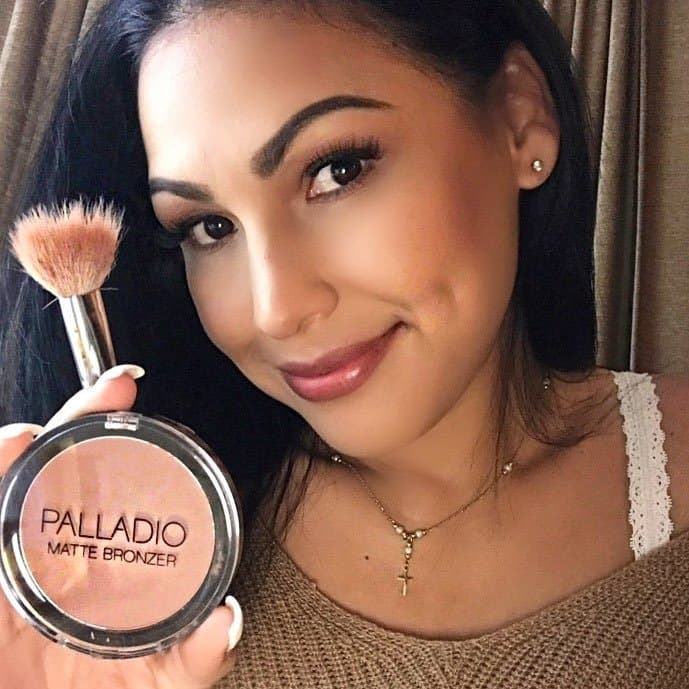 I'm loving my new Matte bronzer from palladio!! it's the perfect size for a bronzer! It's very pigmented, Blends very ea
