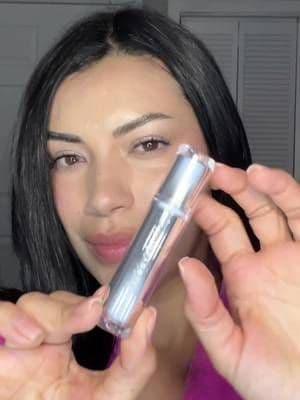 Probé esta tinta de labios de JUDYDOLL y ahora no la suelto 😍. No transfiere, es ligera, cómoda y con aplicador metálico ❄️💋. ✨ Y lo mejor… ¡la encuentras directo en TikTok Shop! 🚀 @Judydoll US #JudyDoll #LipTint #MakeupTok #TikTokMadeMeBuyIt