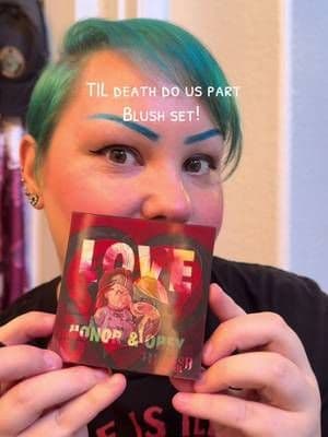 @Glamlite @Glamlite Cosmetics #glamlite #glamlitecosmetics #blush #blushset #chucky #tiffany #beautytok #tiktokshop #tiktokshopping #tiktokshopsummersale #tiktokshopsummerturnup #dealsforyoudays