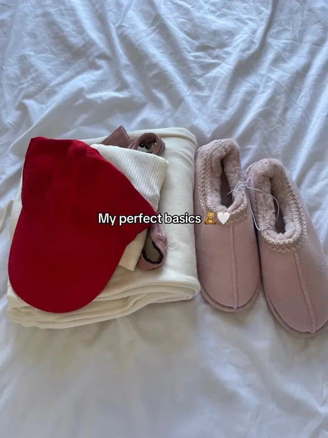 My perfect basics π§Έπ€ @New Look Online #ad #university #comfy #newlook