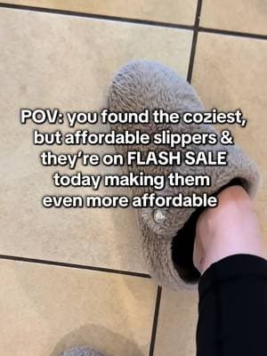 To be completely honest, I like these croc slippers more than my boujee expensive slippers! After they went viral, they’ve been selling out so fast so grab yours while they’re on FLASH SALE! @Crocs #tiktokshoprestock #creatorboostcamp #ttsspringglowup #tiktokshopmademebuyit #tiktokshopcreatorpicks #ttslevelup #crocs #crocs4life #crocsgang #crocsslippers #slippers #cozyslippers #slippersforwomen
