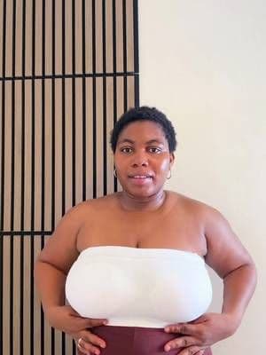 A strapless bra that actually stays put? Game changer 😍 #TikTokMadeMeBuyIt #DealDrops #StraplessBra #BigBustFriendly #D