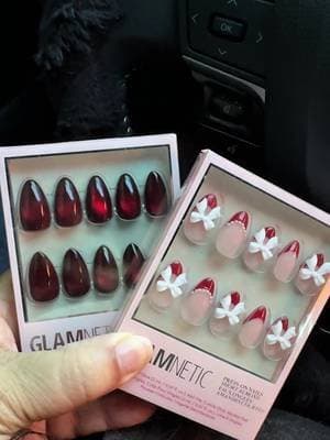 It’s that time of year. Corporate holiday parties, friends gatherings and holiday date nights! We always want to look super festive and Glamnetic nails help finish that winter look. Grab these before it becomes to late and they sell out. #tiktokshopblackfriday #discoveryourgift #giftsforhim #giftideasforher #holidaynails