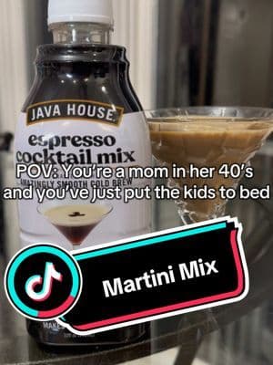 The BEST way to make an espresso martini! 🍸 @Java House Coffee #espressomartini #tiktokshopspringsale #springtok #tiktokshopspringglowup #martini #adultbeverages #momsover40