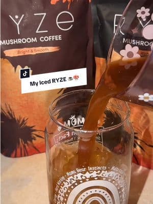 my little iced coffee ritual lately ☕️🍄🤎 @ryzesuperfoods #ryzepartner #ad