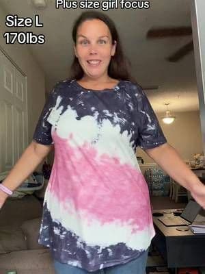 If you are plus size ladies looking for cute clothes Bloomchic is the company you need #tiedye #tiktokshopsummersale #tiktopshopfinds #plussizeclothing #plussizeclothes @BloomChic