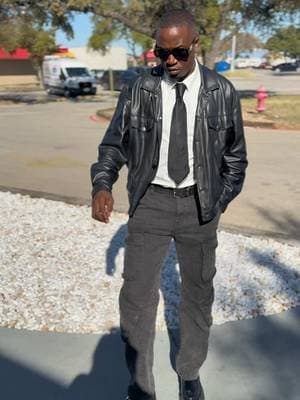 When I walk thru…. D R I P 💧 #fashiontiktok #fashioninspo #tiktokshopblackfriday #fashionnova #cargopants