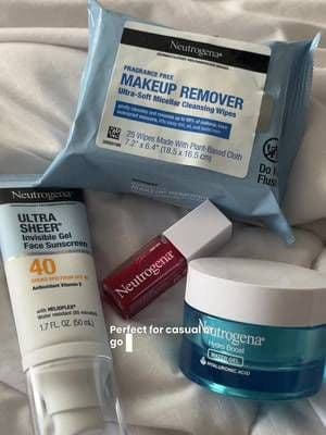 Did the invisible gel sunscreen do this to anyone else?? Love everything else tho! #neutrogena #skincare #invisiblesunscreen #gifted @Neutrogena