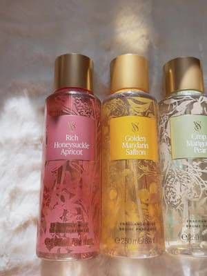 Fall Flora Body Mist Collection NEW @victoriassecret_uk @VSpink There are 4 new fragrence mists & Lotions to this collection. 🍂Rich Honeysuckle Apricot: 🔸Sweet Brown Sugar 🔸Lush Orange 🔸Velvet Apricot 🍂Golden Manderin Saffron: 🔸Salted Wood 🔸Sweet Saffron 🔸Golden Amber 🍂Crisp Marigold Pear: 🔸Sweet Honey 🔸Fresh Pear 🔸Rich Musk 🍂Spiced Vanilla Musk: 🔸Warm Vanilla 🔸Creamy Chai 🔸Spiced Cardamom I find these particular fragrance mists are rather long lasting (2hr) before needing to reapply. Definitely bring forth fall fregrances. Have you tried any of these? Which one(s) are your favorite? #fall #victoriasecret #bodycare #bodycareproducts #bodyconfidence #selfcare #selflove #confidence #collection #scent #scentoftheday #sotd #new #newcollection #finefragrance #collab #foryou #trending #trendingsong #fyp #fypツ #viral #bodycareroutine #bodycareproducts #haultok #haul #influencer #collectivehaul #like #followformore #fragrancereview #perfume #hygene #fallfavorites #girly #beauty #fragrancerecommendations #inspiration