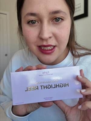 if your eyeshadow never hitsβ¦ try this πβ¨ @tarte cosmetics #TikTokShop #MakeupHack #GlowMakeup #SoftGlam #TarteCosmetics