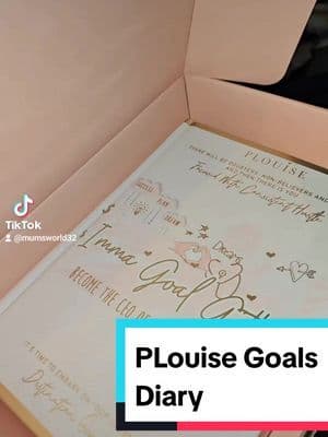 The intricacy within these pages is 🤌🤌 😍 Let me know if you want to see a section in detail! 🫶 #tiktokmademebuyit ##tiktokshop #fyp #journaling #plouise