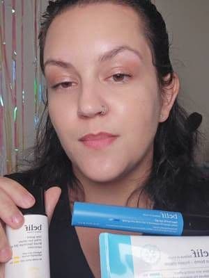 #stitch with @Chelley B Caffeine, Niacinamide, Hyaluronic Acid, PRO Frozen capsules and Vitamin C SPF 40... all in one