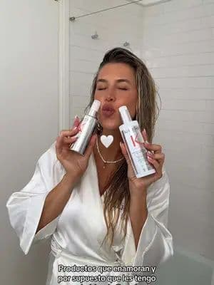 Prepárate para recuperar a tu cabello con este súper set de @Kérastase PREMIERE. Recupera el brillo, la suavidad y la fuerza original del cabello gracias a su poder descalcificante. Cuotas sin interés, descuentos y como si fuera poco, estos súper regalos con la compra 🤍 que esperas? @Perfumerías Juleriaque #kerastase #itsapremiere #ad #hair #hairtok #haircare #pelo