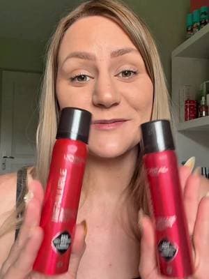 C’est pas la première fois que j’en parle et je continuerai d’en parler. Je veux rien savoir, c’est LE meilleur fixateur de maquillage @L’Oréal Paris La première fois que je l’ai testé, j’ai cru que c’était comme les autres. Et puis… 8h plus tard, mon teint toujours nickel. Depuis, je le rachète en boucle. Je le prends partout. Je peux plus m’en passer. C’est pas juste un fixateur, c’est mon assurance tout au long de la journée. #TikTokShopFR #fixateurmaquillage #makeupfixer #beautyfinds #makeupaddict #favoribeauté