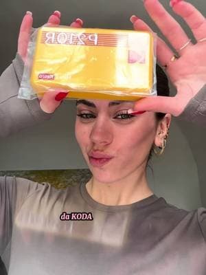La festa della mamma è in arrivo e ho gia il regalo perfetto! 🥰 @kodakphotoprinter._.it @Kodak Photo Printer #pubblicita #KodakPhotoPrinter | #MothersDayGift | #photoprinting #instantprint @Skeepers