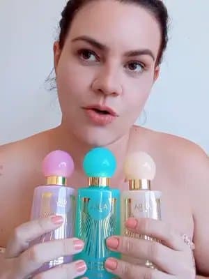 ✨O trio perfeito pra quem ama estar cheirosa o dia todo! 💖 Os Body Splash da Aura Beauty são leves, refrescantes e com