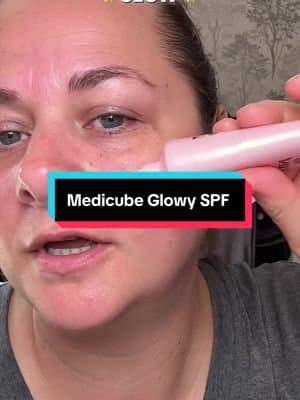 Lightweight, non greasy, 50spf & glowy! What else can this possibly do! @medicube UK #tiktokmademebuyit #dealdrops #skincare #suncare #medicube