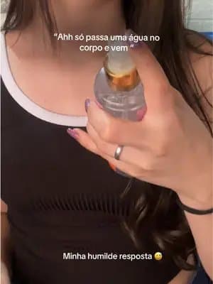 👆🏻O melhor body splash da vida voltou pro estoque 🧡 @Rosa Selvagem #bodysplash #mulhercheirosa #perfumemarcante #dicasdeperfumes #tiktokshopbr88