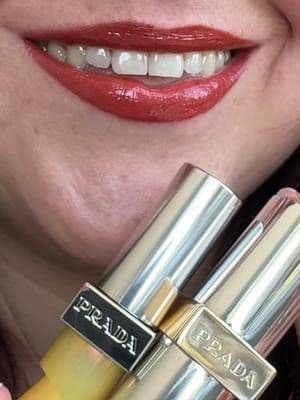 #AD ✨ Soft to statement in seconds 🫦 I started with a minimal, fresh base, then added the Prada B03 lipstick for that warm, rich tone. The final step was the Reflection Lip Gloss, and that is where the whole look shifts. I feel like the gloss completely changes the energy. It takes it from soft and natural to polished, radiant, and more elevated. Such a small step, but it makes the biggest difference. Do you like applying gloss over lipstick? @pradabeauty #PRADABEAUTY #PRADALIPTRANSFORM #glow_with_ania