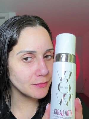 Protege el cabello del daño por calor mientras se peina Sin alcohol: Libre de alcohol, sal y resinas secantes, lo que promueve la salud del cabello. #dealsforyoudays#tiktokshop#tiktokcreator#colorwow#haircare