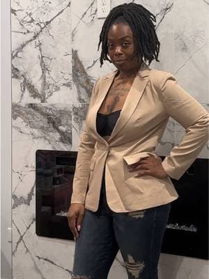 Womenโs blazer @IMILY BELA Boutique #tiktokshopstockup #womensclothing #blazer #businesscasual #workclothes