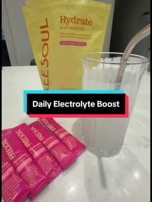 Trying these Free Soul Hydration Sachets 💧 Zero sugar + added vitamins for hydration & recovery ⚡ @Free Soul #electrolytes #freesoul #springsale #tiktokmademebuyit #hydrationhacks ad