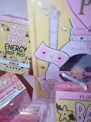 P.Louise Obessesed Bundle is BACK😍🔥🙌🏽🥳 @PLOUISE #tiktokmademebuyit #dealdrops #plouise #plouisebundle #obessesedforless