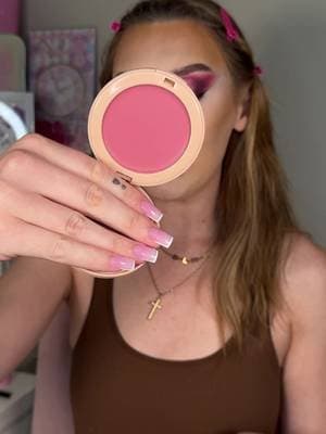 I think i need the other shades 👀 @thebeautycrop #thebeautycrop #blush #blushhack #creamblush #makeupreview #tiktokmademebuyit