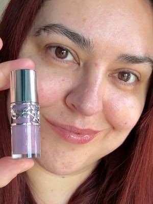 #AD ✨ Glass lips are having a moment and I completely understand why 💋 The YSL Loveshine Plumping Lip Oil Gloss gives that ultra glossy, glass-like finish that instantly makes lips look smoother, fuller and incredibly juicy. The shine looks beautiful in natural light and the formula feels comfortable rather than sticky. What really impressed me is how hydrating it feels. It delivers up to 8 hours of juicy shine while helping keep lips hydrated for up to 24 hours, which makes it perfect for everyday wear when you want that effortless glossy look. Glassy, juicy lips with a very chic finish ✨ @YSL Beauty #YSLBEAUTY #MYYSLBEAUTYLIPGLASSMOMENT #glow_with_ania #MYYSLLIPGLASSMOMENT