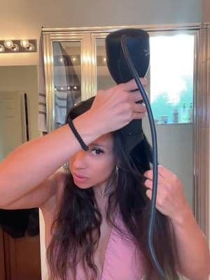 OMG! I own some cool hair tools but this??? Dudes the heat dried my hair quick AND STRAIGHTENED IT?!? My hair isn’t frizzy either?!? I am shooketh! lol I am saying this one is a YES! 🙌🏼 #fhiheatunbrush #fhiheat #hairtools #hairtok #diyblowout #blowoututorial #blowoutathome #frizzfreehair #tiktokshopcreatorpicks #dealsforyoudays