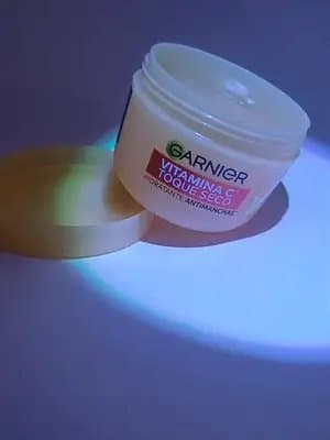 Hidratante mate!?#HidratacionMateQueMeLate @garnier.mexico #GarnierSkincare #publicidad #GarnierMx SALUD ES BELLEZA 123300EL950583