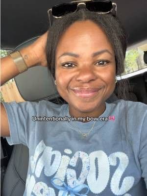 not me realizing everything I have on today has bows 🎀😂 the shirt, the necklace… even my nails clearly I’m in my bow era and I’m not mad about it 🤍 @PAVOI #greenish #tiktokshopspringglowup #tiktokshopcreatorpicks #bownecklace #bowtrend
