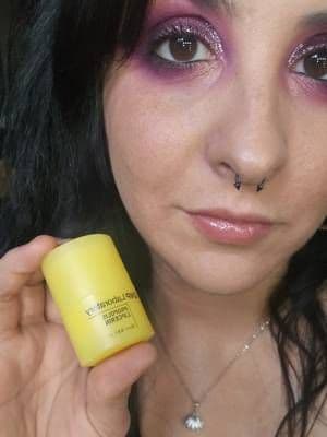 Makes your lips feel hydrated, and smooth. #cnplabratory #lipbutter #tiktokshop #lipproducts