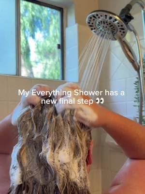 My everything shower just got a little more productive 🫧 Adding a quick shower reset to the end of my routine makes getting out feel even more refreshing! @Mr. Clean #MrCleanPartner #CleansLikeMagic #ad #everythingshower #cleantok