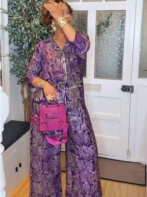 This 2 Piece Set got me on a chokehold😍🔥✨ The quality 100/100 🔥✨🙌🏽 @kubabyrai Bag: @stevemaddenuk #2pieceset #kubabyrai #tiktokmademebuyit #dealdrops #KerationHairDay