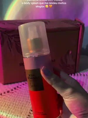👆Eu to impressionada com a fixação desse body splash, deixa muitos perfumes no chinelo 😮💨 @Rosa Selvagem #bodysplash #perfume #mulhercheirosa #tiktokshop1010
