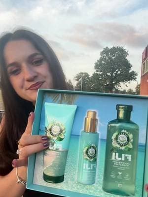 #AD yes yes yes #HerbalEssencesUK #CoconutOil #MagicSerum #CoconutHairGoals @herbalessencesuki