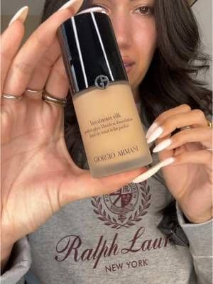 Unboxing a dream! ✨ So excited to try the iconic Luminous Silk Foundation from @Armani beauty. The glow, the texture—absolute perfection! Thank you for the gorgeous PR package! 💛 #giftedbyarmani #luminoussilk #ArmaniBeauty #BeautyUnboxing #LuxuryBeauty #FlawlessGlow #MakeupLover #ArmaniMakeup #FoundationGoals #GlowingSkin #MakeupMustHaves #RadiantSkin #LuxuryMakeup