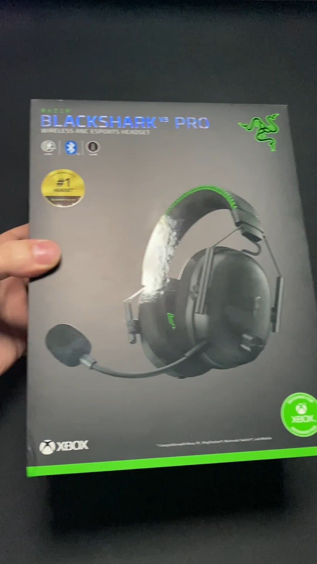 Probando los nuevos Razer BlackShark V3 Pro 🎧🔥
✔️ Almohadillas FlowKnit súper cómodas para jugar durante horas
✔️ Mic