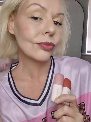 Soft blurred colour, buildable pigment without the patchy finish π @colorgram UK Blur Tint is SO good. #colorgram #dealdrops #TikTokMadeMeBuyIt