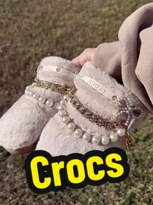 @Crocs @CROCS US SHOP #crocs #girlfriendgift #giftforher #tiktokshopblackfriday #bfcm