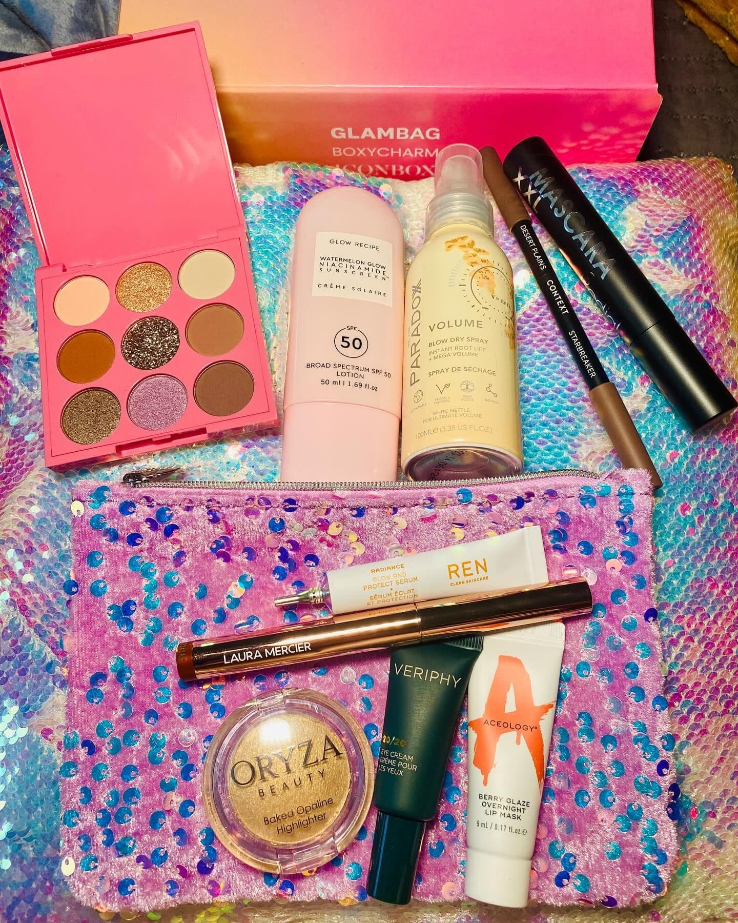 ✨GLOW your SOUL ✨ #giftedbyipsy January 2024 🌟💚💛 💖☀️🥰
Soft launch the new year by getting relaxed, recharged, and