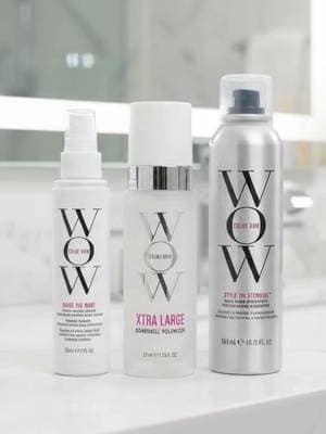 3 pasos para darle a tu cabello más volumen y un look espectacular 💁🏽♀️✨ ¡El combo perfecto para crear ese cabello con cuerpo y estilo! 🛍️💖
#TikTokShop #ColorWow #HairTok #HairCare #HairVolume #VoluminousHair #HairStyling #BeautyFinds #HairProducts #TikTokMadeMeBuyIt #BeautyTok #HairGoals