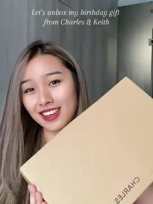 Unboxing my birthday gift from Charles & Keith 🎀✨ i love it!! #fyp #CharlesKeithCommunity #ImwithCharlesKeith #charlesandkeith #unboxing #unboxingvideo #unbox #bag #birthdaygift makeup look ft. CT’s lipstick in Pillow talk @charlottetilbury get 15% off with my code “gwendasselSM8V2” #AD #BeautyMustHave #CharlotteTilbury #MagicBeautyStars