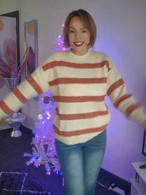 These jeans have been flying from my shop so I had to style them again π€ Stretchy, high-waisted, comfy but still snatchy β¨ Paired with a cosy @Primark jumper because real outfits > try-hard outfits. Marla approved at the end πΎπ π Linked in the video πΆ Bonus serotonin included #tiktokshop #stretchyjeans #jeanstryon #affordablefashion #casualoutfit