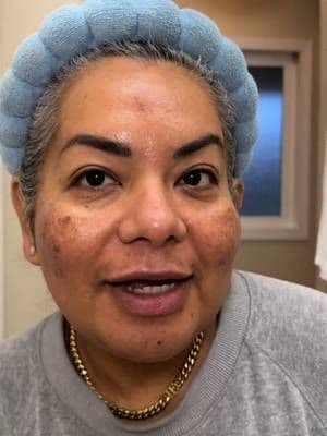 I’m so glad to have this anti ageing eye cream to help give me an eye lift in a jar effect. Available at murad.com and @sephora @Murad Skincare #muradskincare #murad #muradpartner #ad #skincare