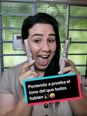 #GiftedByMaybelline Poniendo a prueba los dos tonos tendencia del momento 👁️🤎🖤 Tenía muchísima duda de si el tono marrón realmente hacía diferencia frente al negro tradicional, así que abrí la caja de Maybelline y me fui ojo por ojo. Siento que el resultado cambia por completo la mirada según lo que busques. ¿Tú de qué equipo eres: #TeamMarrón o #TeamNegro? @Maybelline NY #BodyMascaraLiftCheck #Maybelline #LashSensational #PestañasMarrones #ReseñaSincera #MakeupLook #unboxingmakeup #makeup #mascaradepestañas