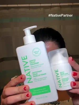 #nativepartner Native Skincare -Native Gentle Cleanser is made for sensitive skin, with Niacinamide & Aloe Vera to cleanse without stripping or drying - Free of sulfates, parabens, dyes and fragrance - Clean & Minimal ingredients -Native Gentle Moisturizer Provides 24 hour hydration to strengthen your skin’s moisture barrier, formulated with Niacinamide & Aloe Vera #GiftedByNative #NativeSkinCare #NativeSkinCareUGC #moonah @Native @chimeable