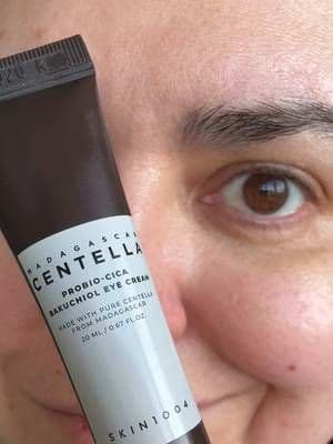 Skin1004 Madagascar Centella Probio-Cica Eye Cream 🤎 It feels lightweight and soothing on my skin and absorbs easily without feeling heavy. After application, my under-eye area looks calmer and more comfortable, with a natural, healthy glow ✨ @SKIN1004 US #ad #skin1004 #probiocica #MadagascarCentella #glow_with_ania I received this product for free from Picky and Skin1004 in exchange for my honest review.