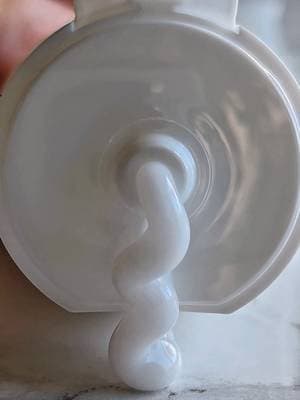 If your skin is freaking outโฆ watch this โจ Rovectin Calming / Sensitive Lotus Toner Rovectin Calming / Sensitive Lotus C